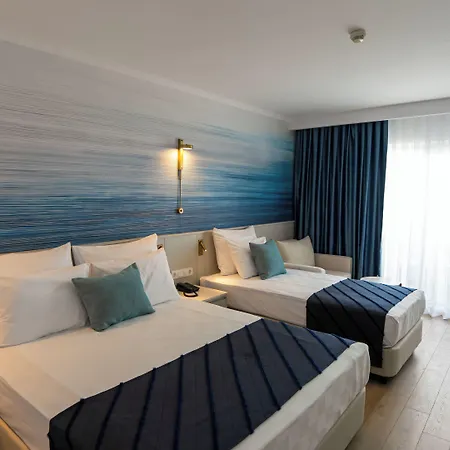 Stella Hotel 5*